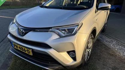 Gebruikt 2016 Toyota RAV4 Style SUV | € 16.950 (Eerlijke prijs)