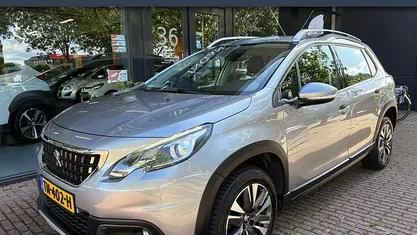 Gebruikt 2017 Peugeot 2008 Allure SUV | € 10.950 (Eerlijke prijs)