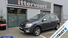Grijs Gebruikt 2020 Dacia Sandero Stepway Hatchback | € 8.950 (Eerlijke prijs)