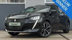 Zwart Gebruikt 2023 Peugeot 208 GT Hatchback | € 22.950 (Eerlijke prijs)