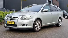 Grijs Gebruikt 2007 Toyota Avensis Business Edition Stationwagen | € 2.750 (Eerlijke prijs)