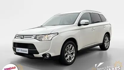 Gebruikt 2015 Mitsubishi Outlander Edition SUV | € 17.440 (Eerlijke prijs)