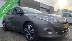 Grijs Gebruikt 2011 Renault Mégane GrandTour Bose Edition Stationwagen | € 4.950 (Eerlijke prijs)
