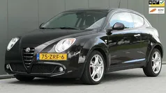 Bruin Gebruikt 2013 Alfa Romeo MiTo Distinctive Hatchback | € 6.440 (Eerlijke prijs)