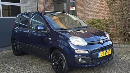 Occasion 2014 Fiat Panda Lounge Hatchback | € 4.995 (Eerlijke prijs)