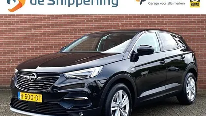 Zwart Occasion 2019 Opel Grandland X Business SUV | € 18.745 (Eerlijke prijs)