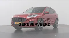 Rood Gebruikt 2022 Ford Kuga ST-Line X SUV | € 31.330 (Eerlijke prijs)