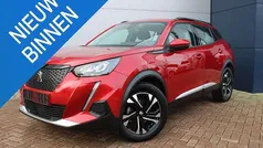 Rood Gebruikt 2020 Peugeot 2008 Allure SUV | € 15.450 (Goede deal)