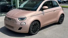 , metallic lak Gebruikt 2022 Fiat 500e La Prima Hatchback | € 20.940 (Goede deal)