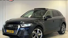 Blauw, metallic lak Gebruikt 2018 Audi Q5 Black Edition SUV | € 35.940 (Super prijs)