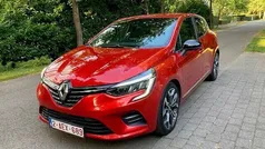 Gebruikt 2021 Renault Clio V Intens Hatchback | € 12.600 (Eerlijke prijs)