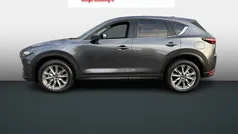 Gebruikt 2021 Mazda CX-5 Luxury SUV | € 33.950 (Eerlijke prijs)