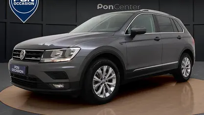 Grijs Gebruikt 2020 VW Tiguan Comfortline SUV | € 24.750 (Super prijs)