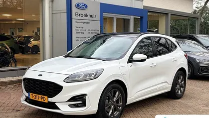 Gebruikt 2021 Ford Kuga ST-Line X SUV | € 25.945 (Eerlijke prijs)