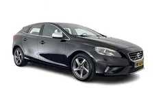 Gebruikt 2015 Volvo V40 Business Edition Stationwagen | € 7.445 (Eerlijke prijs)