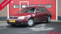 Rood Gebruikt 2003 Ford Mondeo Hatchback | € 950 (Super prijs)