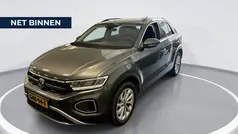 Grijs Gebruikt 2024 VW T-Roc Edition SUV | € 33.880 (Eerlijke prijs)