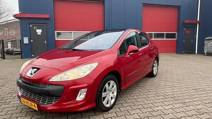 Occasion 2009 Peugeot 308 Hatchback | € 1.499 (Goede deal)