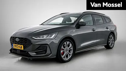 Grijs Occasion 2024 Ford Focus ST-Line X Stationwagen | € 25.945 (Iets duurder)
