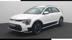 Wit Gebruikt 2023 Kia e-Niro 3 SUV | € 27.440 (Goede deal)