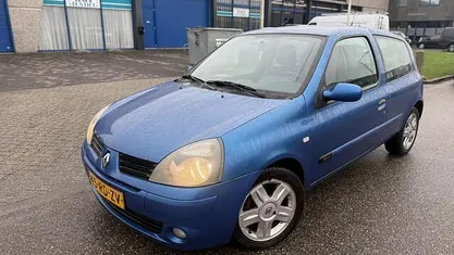 Occasion 2005 Renault Clio II Dynamique Hatchback | € 1.299 (Goede deal)
