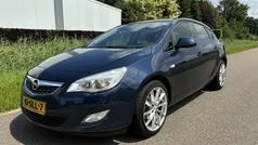 Blauw Gebruikt 2011 Opel Astra Edition Hatchback | € 4.399 (Eerlijke prijs)