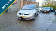 Grijs (metallic) Gebruikt 2007 Renault Grand Espace Dynamique MPV | € 1.799 (Eerlijke prijs)