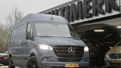 Occasion Mercedes Sprinter 150 PK (110 kW) 2024 Grijs Van
