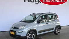 Grijs, metallic lak Gebruikt 2022 Fiat Panda City Life Hatchback | € 13.940 (Eerlijke prijs)