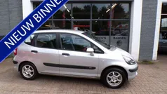 Grijs, metallic lak Gebruikt 2004 Honda Jazz LS Hatchback | € 4.450 (Eerlijke prijs)