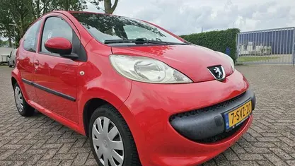 Occasion Peugeot 107 68 PK (50 kW) 2005 Hatchback
