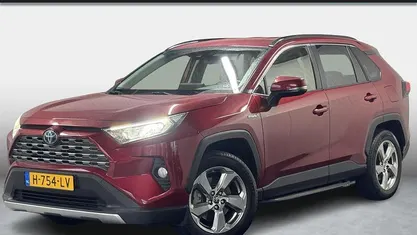 Gebruikt 2020 Toyota RAV4 Hybrid SUV | € 28.950 (Eerlijke prijs)