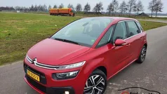 Rood Gebruikt 2017 Citroën C4 Picasso SELECTION MPV | € 10.495 (Goede deal)