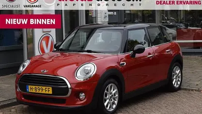 Occasion 2017 Mini Cooper Hatchback | € 13.750 (Goede deal)