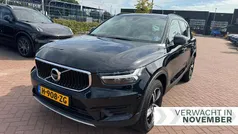 Gebruikt 2020 Volvo XC40 Momentum SUV | € 30.694 (Eerlijke prijs)