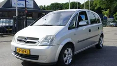 Grijs Gebruikt 2004 Opel Meriva MPV | € 1.250 (Eerlijke prijs)
