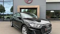 Hatchback Gebruikt 2024 Audi A1 Sportback S-Line Hatchback | € 29.945 (Eerlijke prijs)
