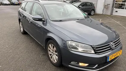 Occasion 2011 VW Passat Highline Stationwagen | € 2.999 (Super prijs)