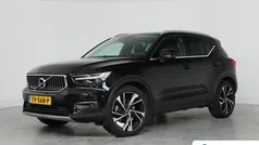 Zwart Gebruikt 2018 Volvo XC40 Inscription SUV | € 28.895 (Eerlijke prijs)