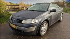 Grijs Gebruikt 2006 Renault Mégane Cabriolet Luxe Cabriolet | € 1.995 (Goede deal)