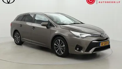 Grijs Occasion 2016 Toyota Avensis Business Edition Stationwagen | € 15.499 (Eerlijke prijs)