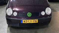 Rood Gebruikt 2003 VW Polo Hatchback | € 1.500 (Eerlijke prijs)