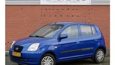 Blauw (metallic) Gebruikt 2004 Kia Picanto Hatchback | € 1.400 (Eerlijke prijs)
