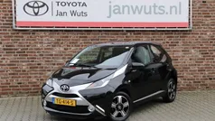 Gebruikt 2014 Toyota Aygo X-clusiv Hatchback | € 12.450 (Eerlijke prijs)