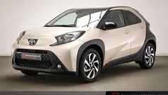 Gebruikt 2025 Toyota Aygo Pulse Hatchback | € 23.245 (Eerlijke prijs)
