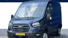 Blauw Gebruikt 2023 Ford E-Transit Trend Van | € 32.450 (Eerlijke prijs)
