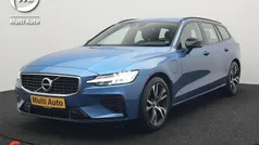 Blauw Gebruikt 2020 Volvo V60 R-Design Stationwagen | € 30.730 (Eerlijke prijs)