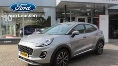 Grijs Gebruikt 2022 Ford Puma Gen-E Titanium SUV | € 18.890 (Goede deal)
