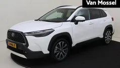 Wit Gebruikt 2023 Toyota Corolla Cross Edition SUV | € 36.435 (Eerlijke prijs)