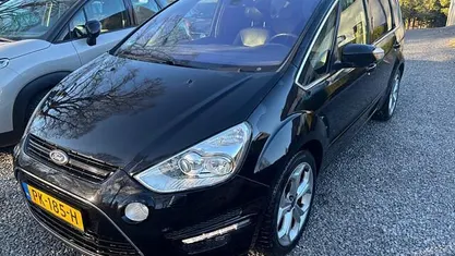 Gebruikt 2013 Ford S-MAX Titanium MPV | € 3.850 (Eerlijke prijs)